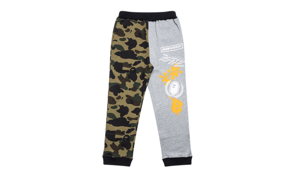 1st Camo Bape Team Emblem Print Sweatpants "Green"