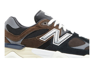 NEW BALANCE 9060 ‘DARK BROWN’